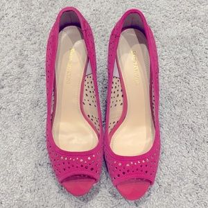 Pink heels size 10